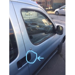 PEUGEOT PARTNER ÖN DIŞ KAPI KOLU SAĞ  1996-2008  -  9101J4 