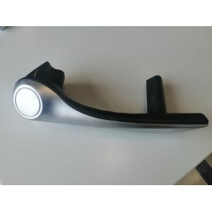 RENAULT MEGANE 2 KAPI İÇ KOLÇAK TAKIMI KROM GRİ RENK SAG ve SOL RENAULT MEGANE 2 KAPI İÇ KOLÇAK TAKIMI KROM GRİ RENK SAG ve SOL